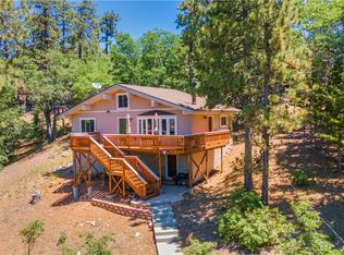 39576 Oak Glen Rd, Fawnskin, CA 92333