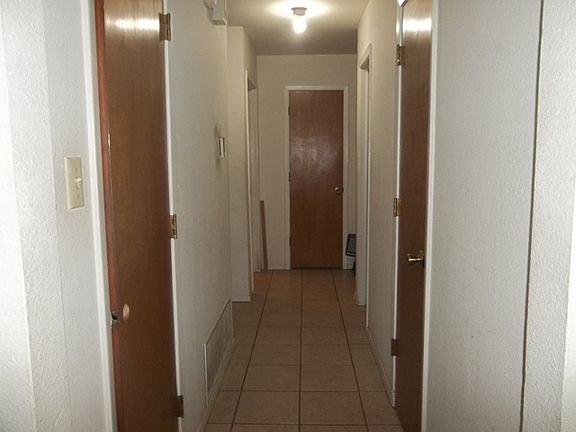 5th image of 120 32nd St NW