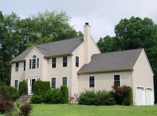 19 Emily Dr, Franklin, MA 02038