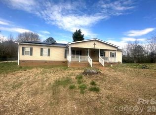 123 Earls Ridge Rd, Gaffney, SC 29341