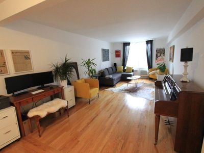 4737 45th St APT 2E, Flushing, NY, 11377