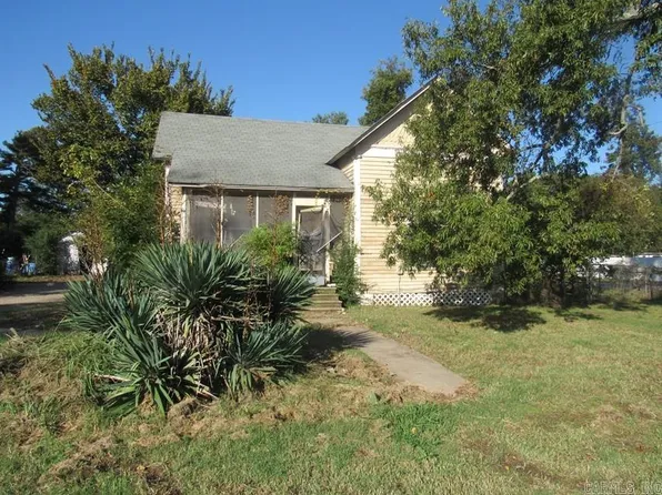 318 Depot St, Lonoke, AR 72086