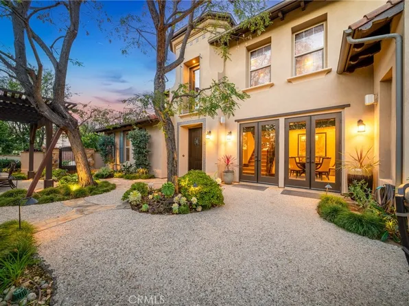 30 Deer Trak, Irvine, CA 92618