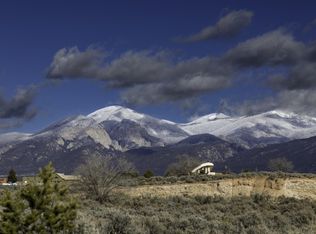 353 Blueberry Hill Rd, El Prado, NM 87529