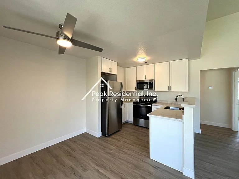 Gardenside Apartments — Photo 24