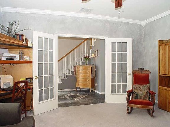 4th image of 2125 Arbor Creek Dr