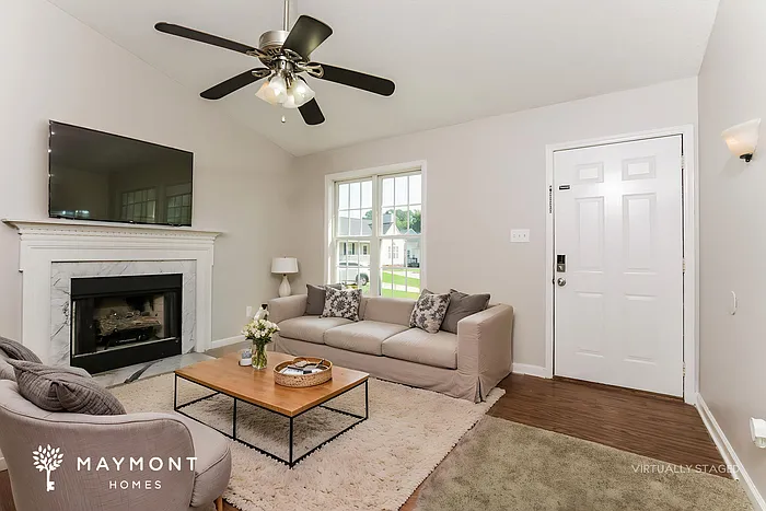 3 bed, 2.0 bath, 1051 sqft, $1,645 — Photo 4