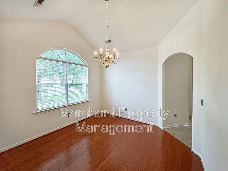 404 Spirit Mountain Ln — Photo 9