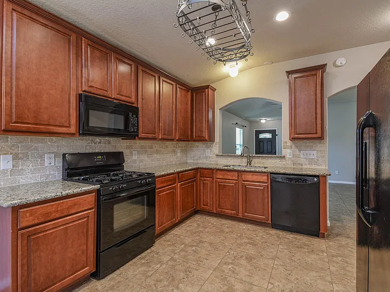 20210 Ribbonwood Point Ct — Photo 5