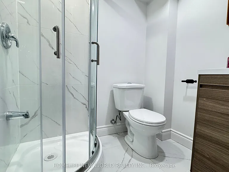 326 Crosby Ave #LOWER — Photo 10