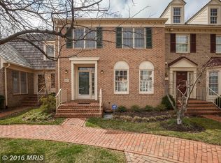 10922 Brewer House Rd, Rockville, MD 20852