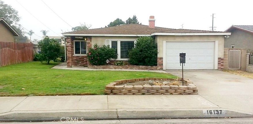 1st image of 16137 Ivy Ave