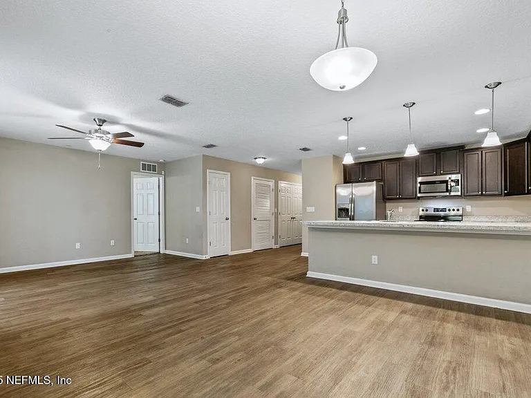 2235 Bayview Rd — Photo 11