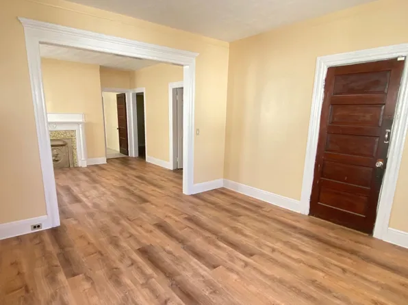 38 Atlantic Ave #2, Providence, RI 02907