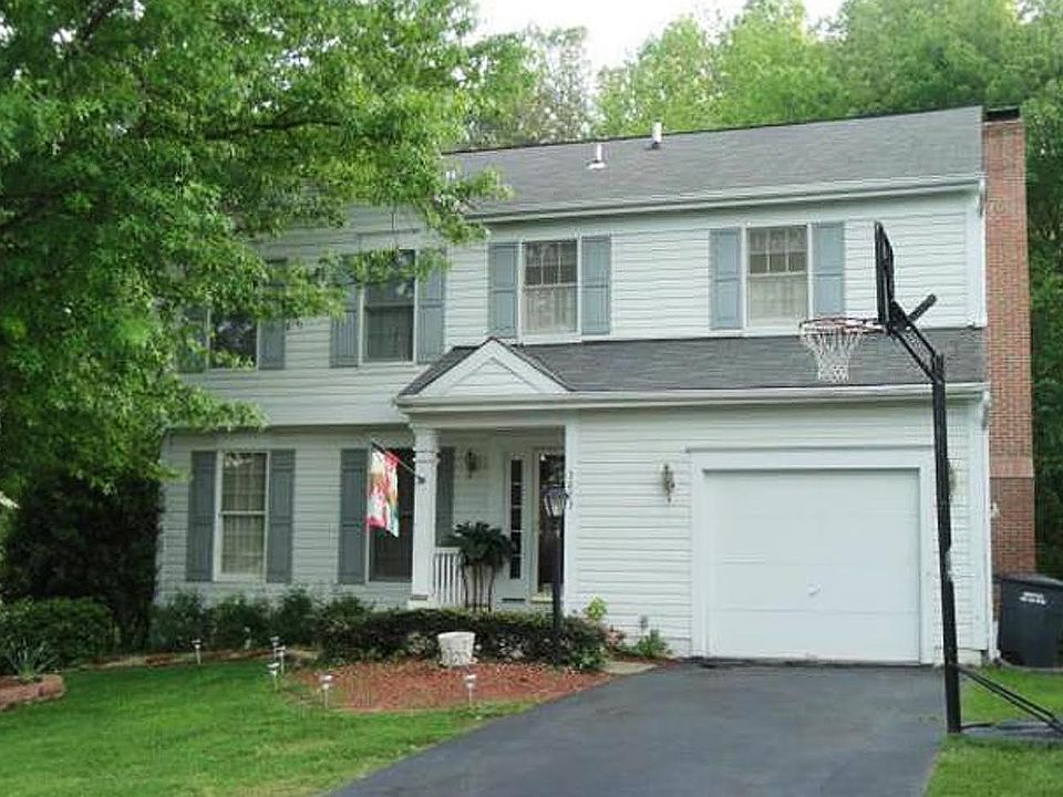 1st image of 3820 Jocelyn Dr