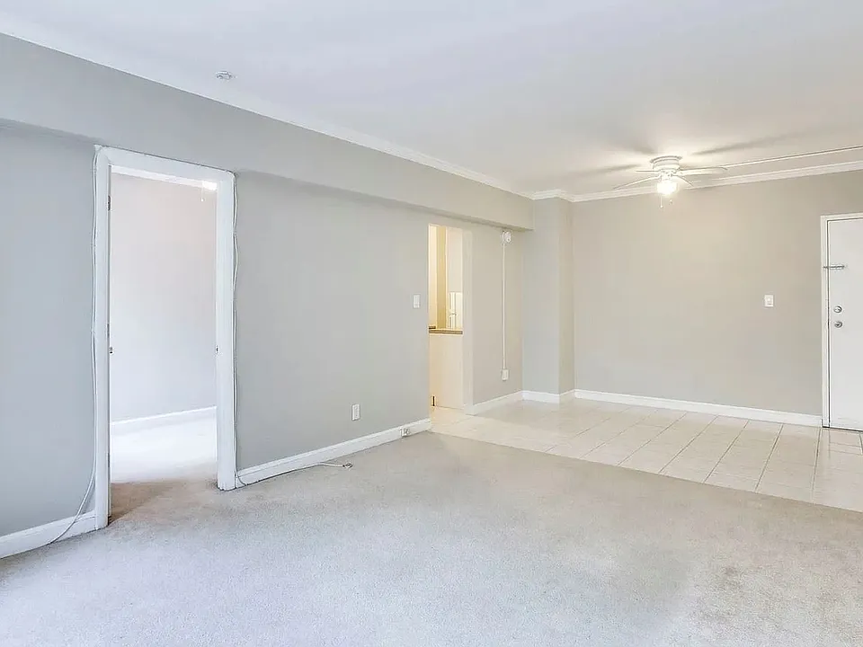 1711 Massachusetts Ave NW #103
