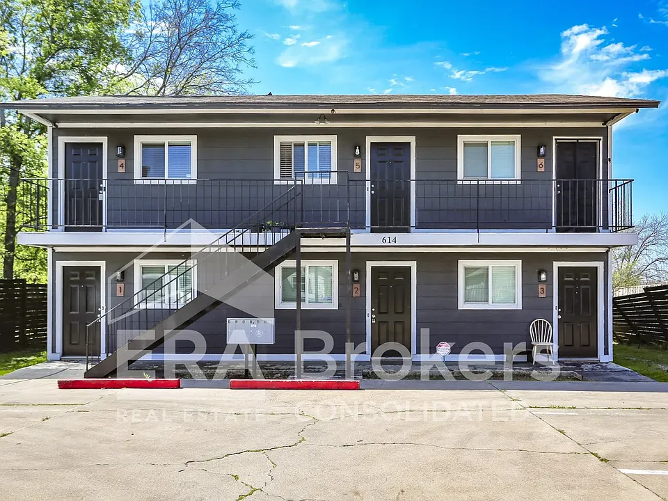 614 Adams Ave #1