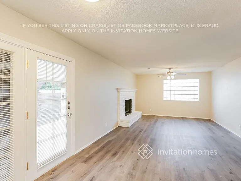 701 N Comanche Dr — Photo 3