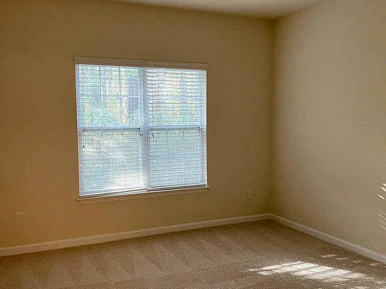 Clairmont at Farmgate — Photo 142