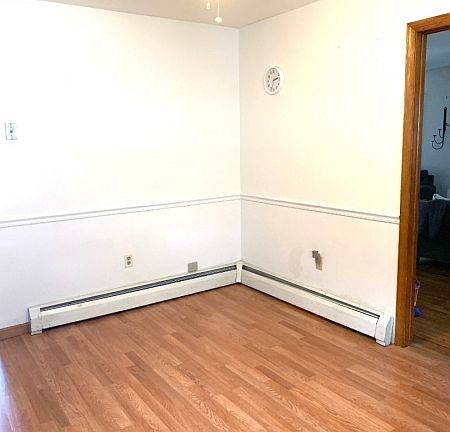 5th image of 13 Oak Ter APT 2