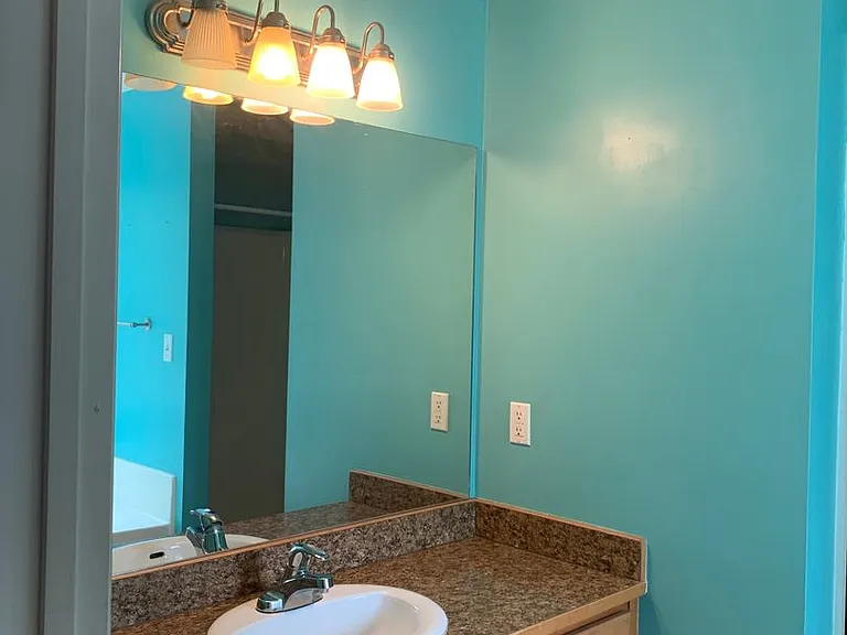 4280 Shelby Ln — Photo 12