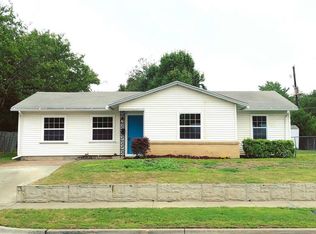 1705 Arbor Ln, Arlington, TX 76010