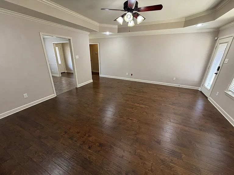 1417 Puritan Dr — Photo 8