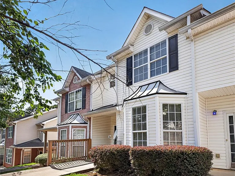 1471 Riverrock Trl — Photo 3