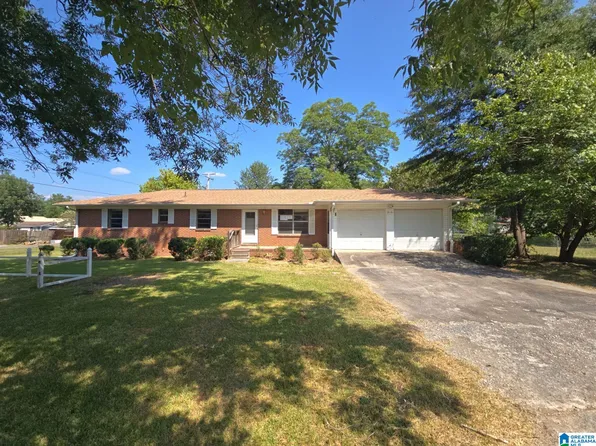 210 Ohio Ave NE, Hanceville, AL 35077
