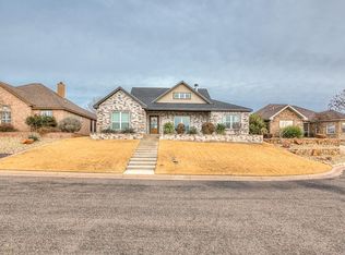 2610 Oak Hills Trl, San Angelo, TX 76904