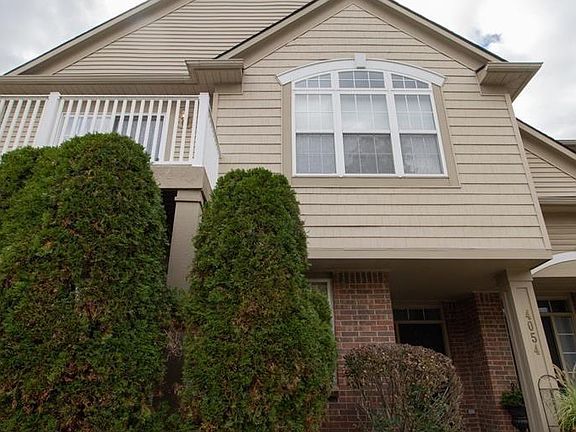 2nd image of 4054 Norwich Dr