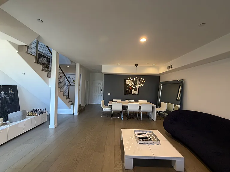 574 E Palm Ave #105 — Photo 15