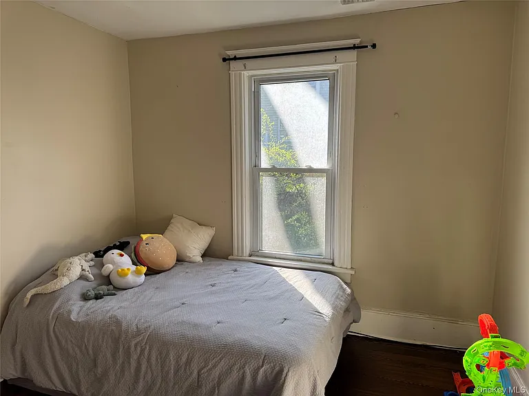 9 Bartlett St — Photo 5