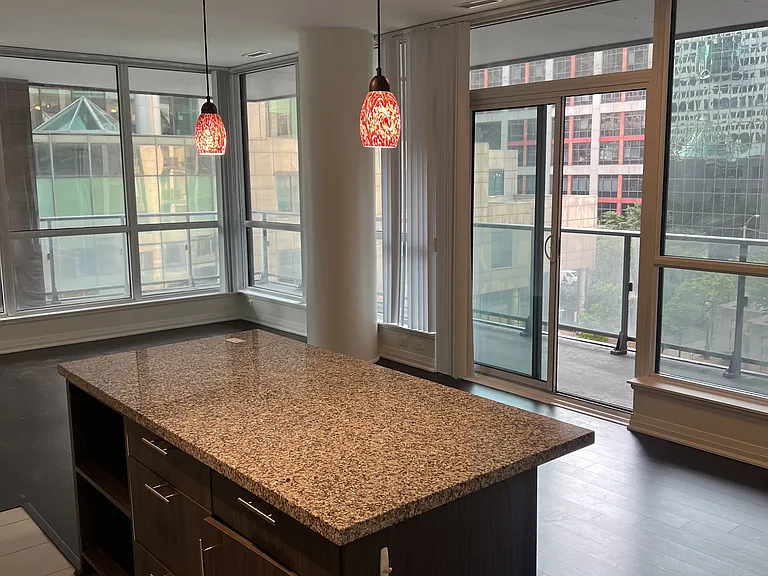 8 Mercer St #405 — Photo 11