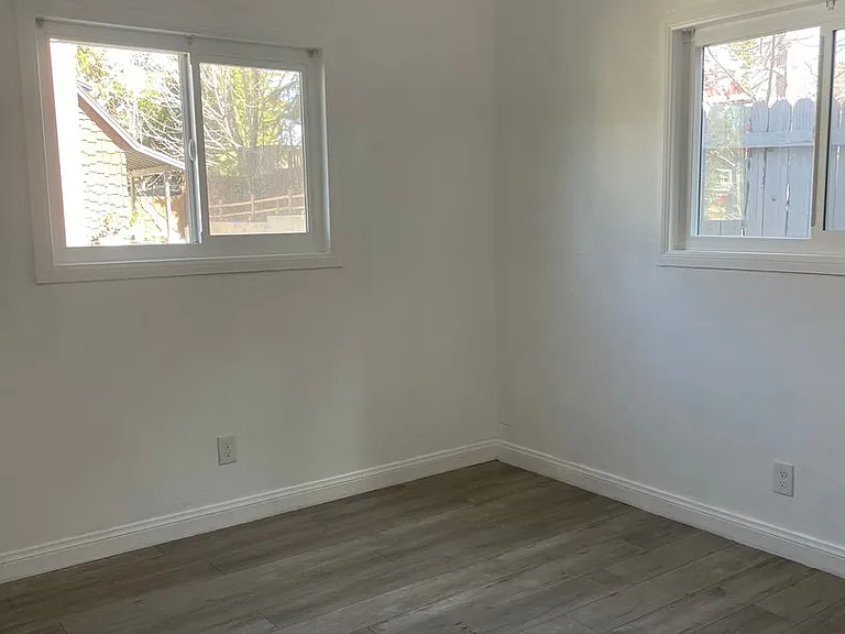29392 Lake View Dr — Photo 35