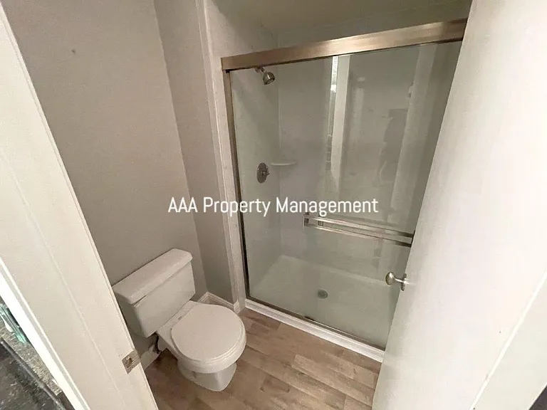 2530 Oak Rd #204 — Photo 10