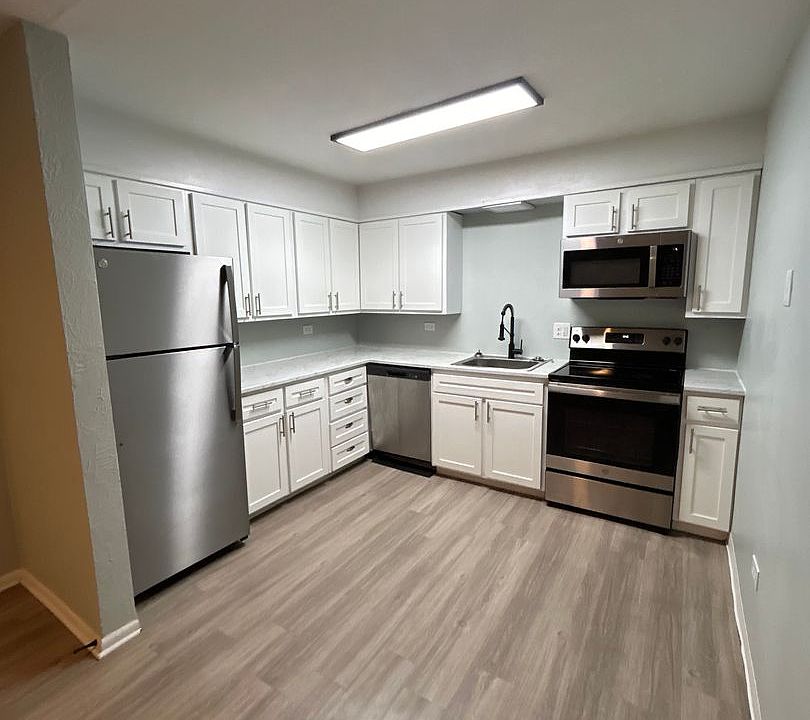 1st image of 1214 N Pierce St #7ce230b0f