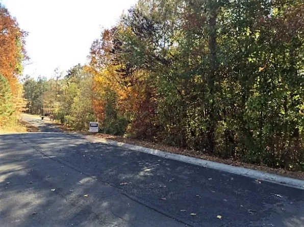 Heritage Cir, Chatsworth, GA 30705