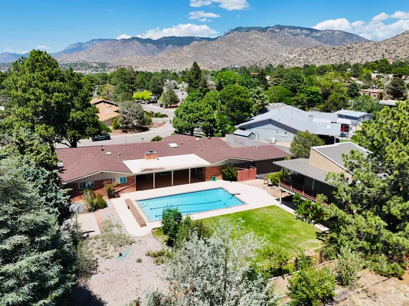 1634 Sagebrush Trl SE, Albuquerque, NM 87123