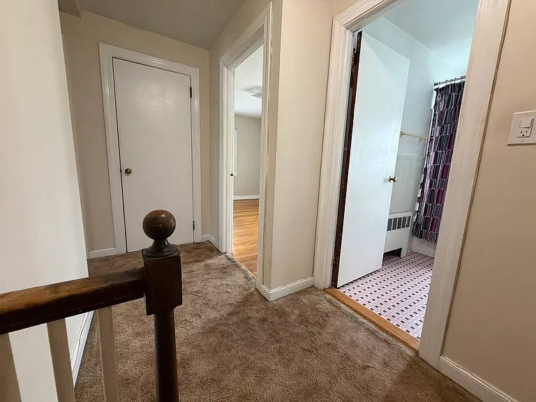 35 Rose Ave #35 — Photo 7