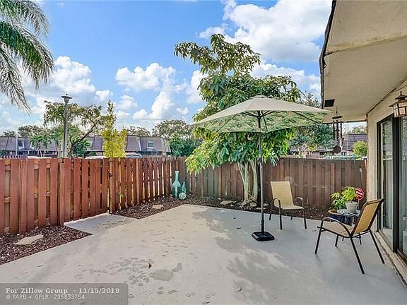 4th image of 2579 NW 99th Ave