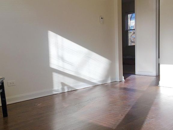 3rd image of 7851 Lamon Ave APT 1N