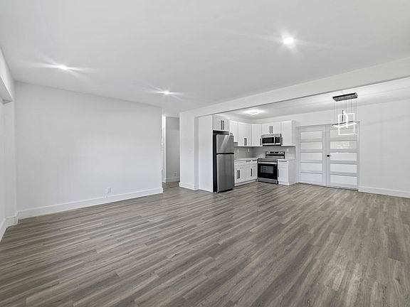 4th image of 2232 SW 14th Court