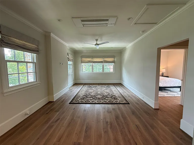 2506 Blue Bonnet Blvd — Photo 4