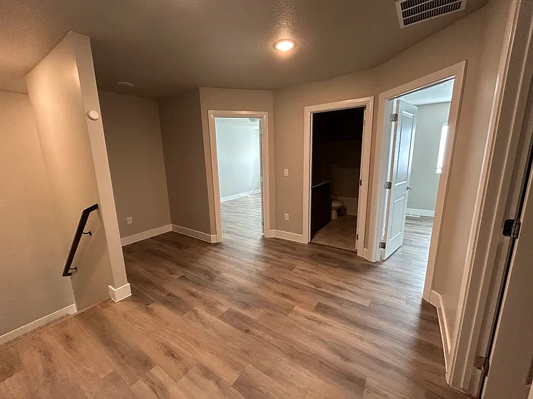 2085 N 275 W #23 — Photo 6