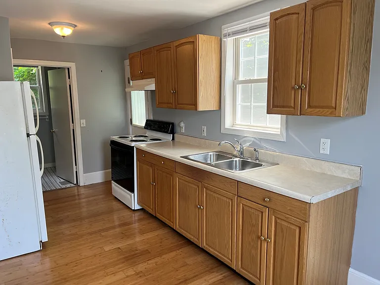58 Washington St #E — Photo 1