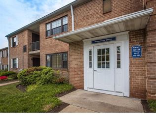 143 Riversedge Dr #3, Jeffersonville, PA 19403
