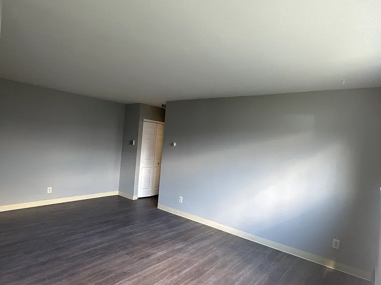 3200 Minnehaha Ave #0 — Photo 9