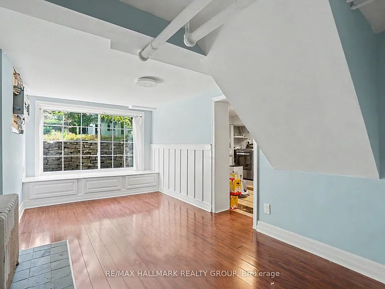 171 Minto Pl — Photo 18