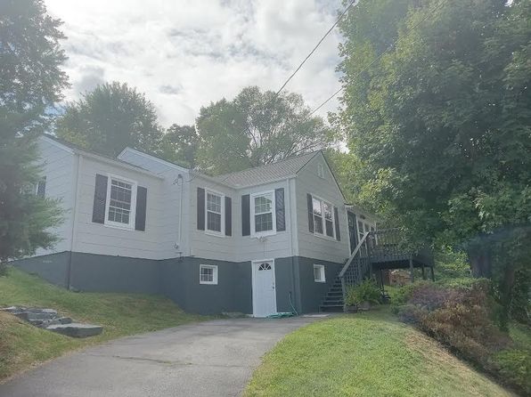 1642 Echo Ct